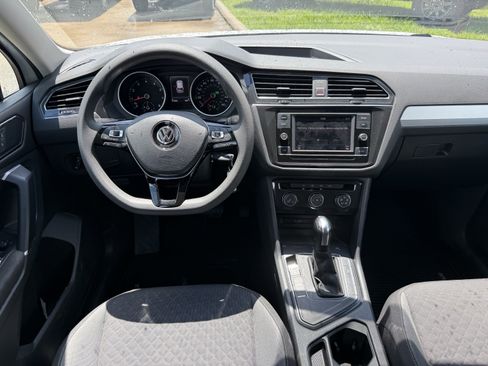 Used 2018 Volkswagen Tiguan S FWD image 14