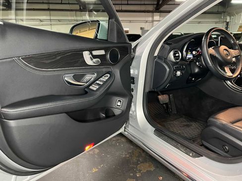 Used 2015 Mercedes-Benz C 300 4MATIC Sedan image 20