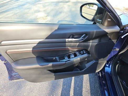 Used 2023 Nissan Altima 2.5 SR image 20