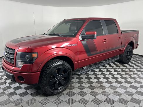 Used 2014 Ford F150 FX4 w/ Equipment Group 402A Luxury AWD/4WD image 8
