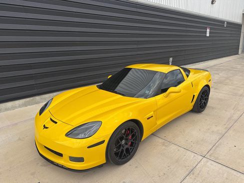 Used 2009 Chevrolet Corvette Z06 image 1