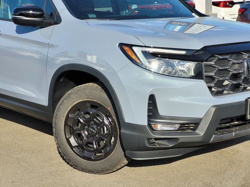 New 2025 Honda Ridgeline TrailSport+ image 3