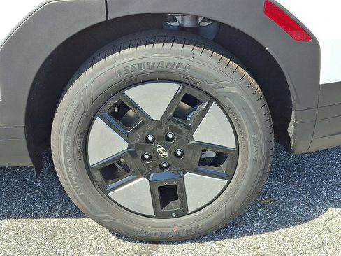 New 2026 Hyundai Santa Fe SE image 5