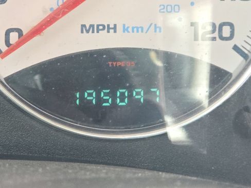 Used 2003 Jeep Liberty Renegade AWD/4WD image 12