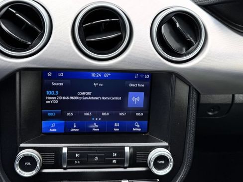 Used 2020 Ford Mustang Premium RWD image 20