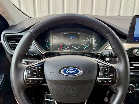 Used 2021 Ford Escape SE w/ Convenience Package AWD/4WD image 25