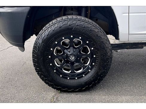 Used 2017 RAM 2500 Tradesman w/ Popular Equipment Group AWD/4WD image 9