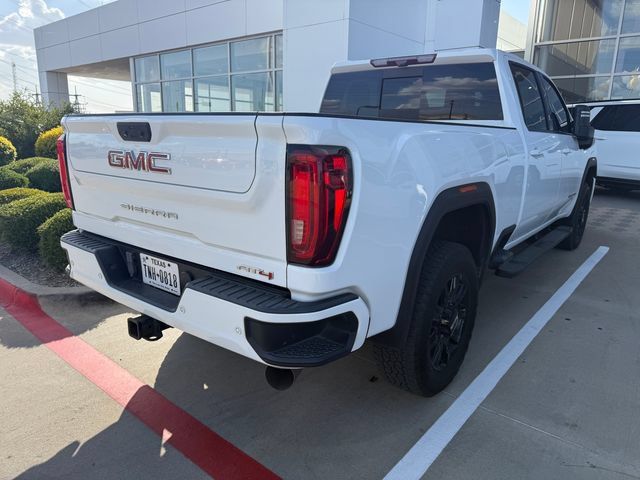 Used 2020 GMC Sierra 2500 AT4 w/ AT4 Premium Package AWD/4WD image 4