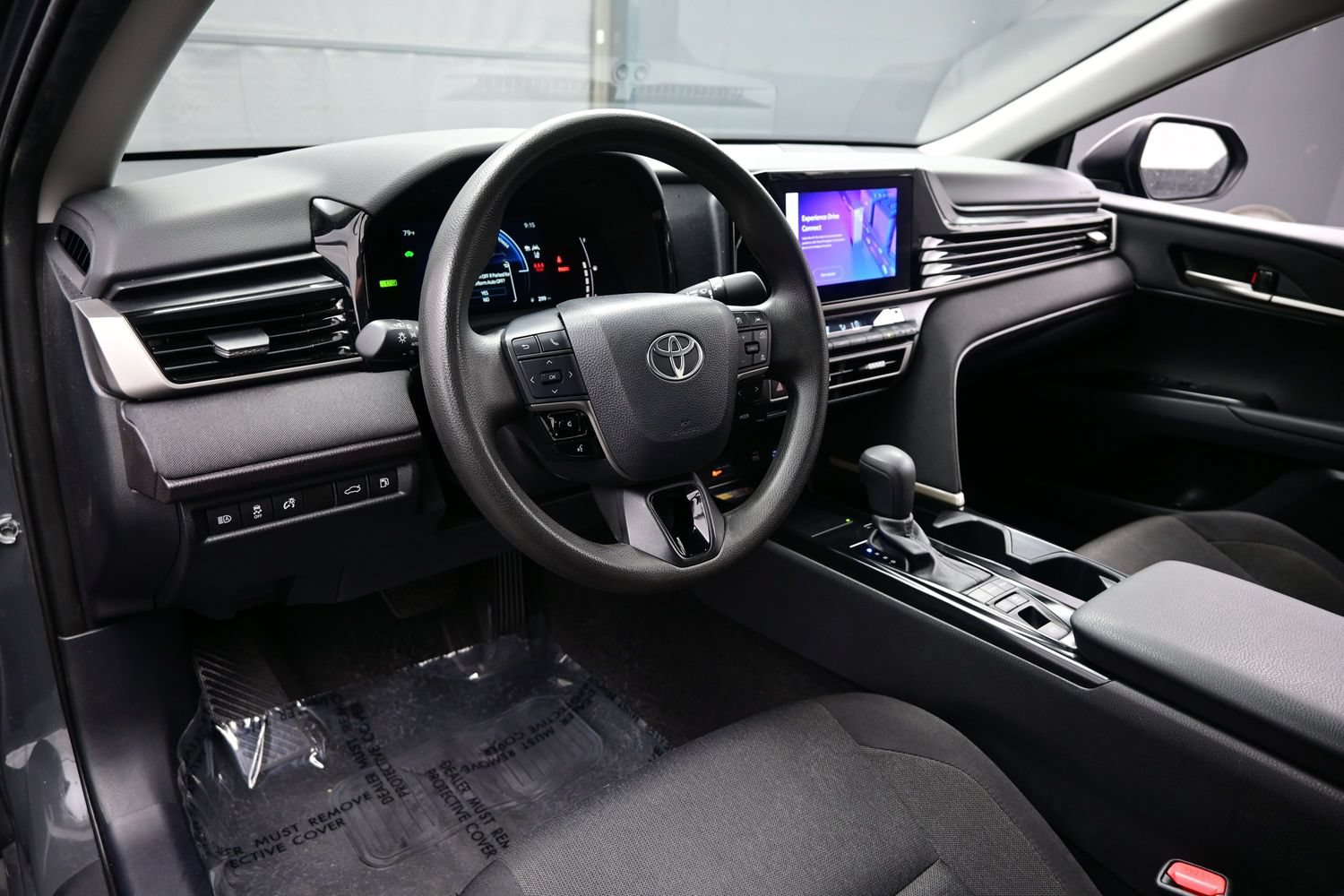 Used 2025 Toyota Camry LE FWD image 12