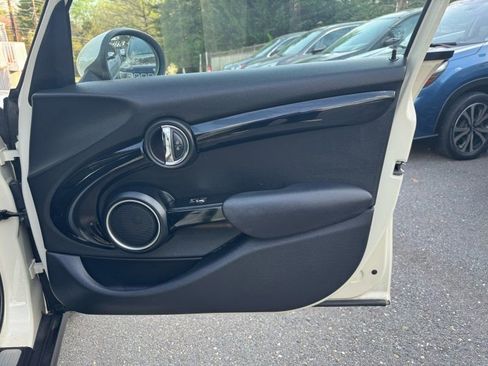 Used 2015 MINI Cooper S FWD image 20