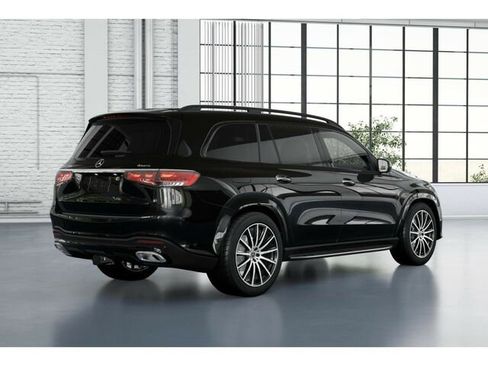 New 2026 Mercedes-Benz GLS 580 4MATIC image 22