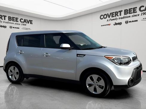 Used 2016 Kia Soul image 12