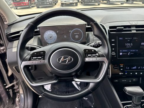 Used 2022 Hyundai Tucson SEL w/ Convenience + Premium Package FWD image 15