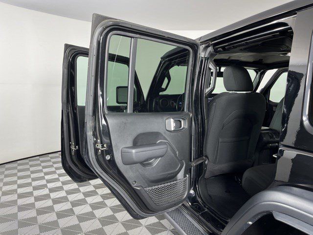 Used 2022 Jeep Wrangler Unlimited Sport AWD/4WD image 33