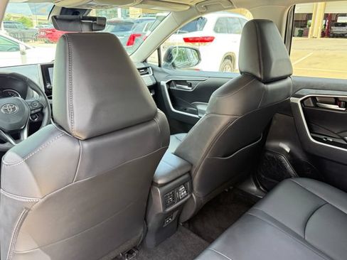 Used 2024 Toyota RAV4 XLE Premium FWD image 27