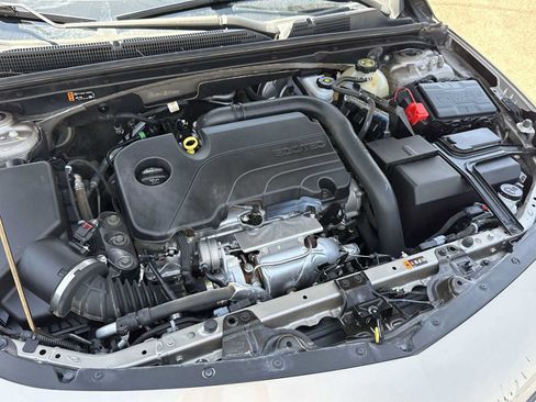 Used 2022 Chevrolet Malibu LS FWD image 13