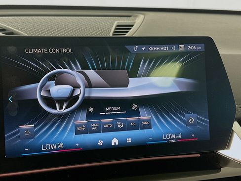 Used 2025 BMW X1 xDrive28i image 23