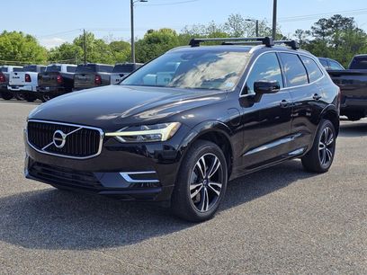 Used 2020 Volvo XC60 T8 Momentum w/ Premium Package
