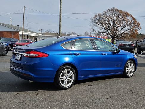 Used 2018 Ford Fusion S image 7