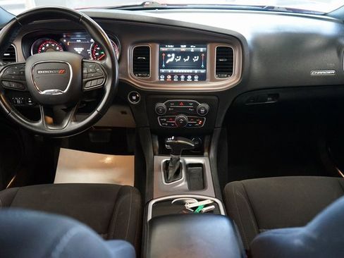 Used 2023 Dodge Charger SXT image 37