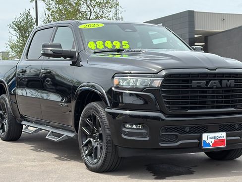 Used 2025 RAM 1500 Laramie w/ Night Edition AWD/4WD image 3