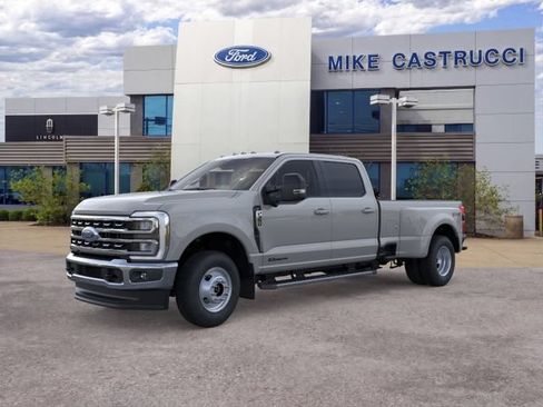 New 2026 Ford F350 XLT w/ XLT Premium Package AWD/4WD image 1