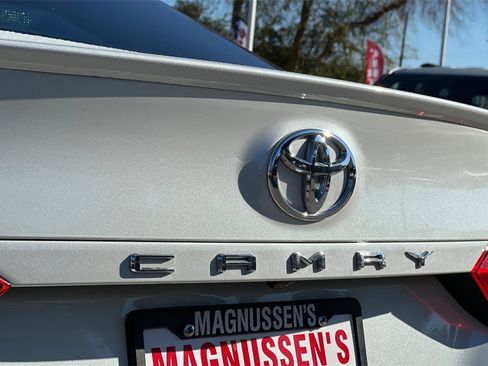 Certified 2022 Toyota Camry XSE image 26