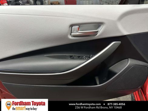Used 2021 Toyota Corolla SE image 17