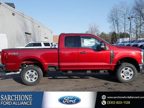 New 2026 Ford F250 XLT w/ FX4 Off-Road Package AWD/4WD image 1