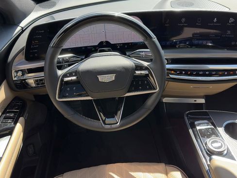 Certified 2024 Cadillac Lyriq Sport w/ Nappa Leather Package AWD/4WD image 8