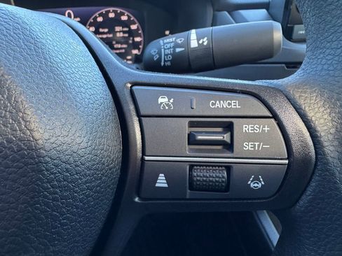 New 2025 Honda Accord SE image 18