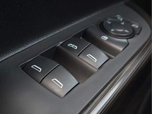Used 2019 GMC Acadia SLT AWD/4WD image 17