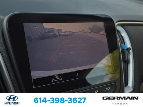 Used 2022 Chevrolet Malibu LS FWD image 31