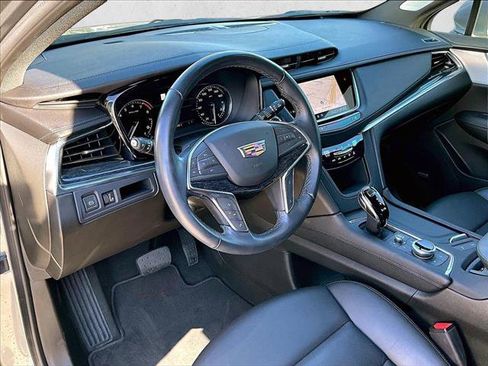 Used 2024 Cadillac XT5 Premium Luxury image 14