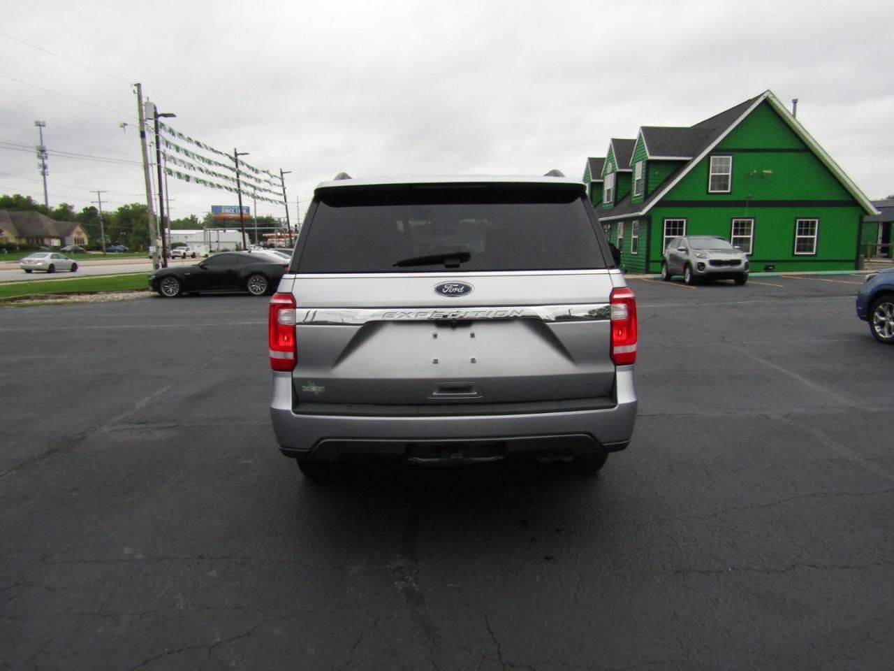 Used 2021 Ford Expedition XL RWD image 6
