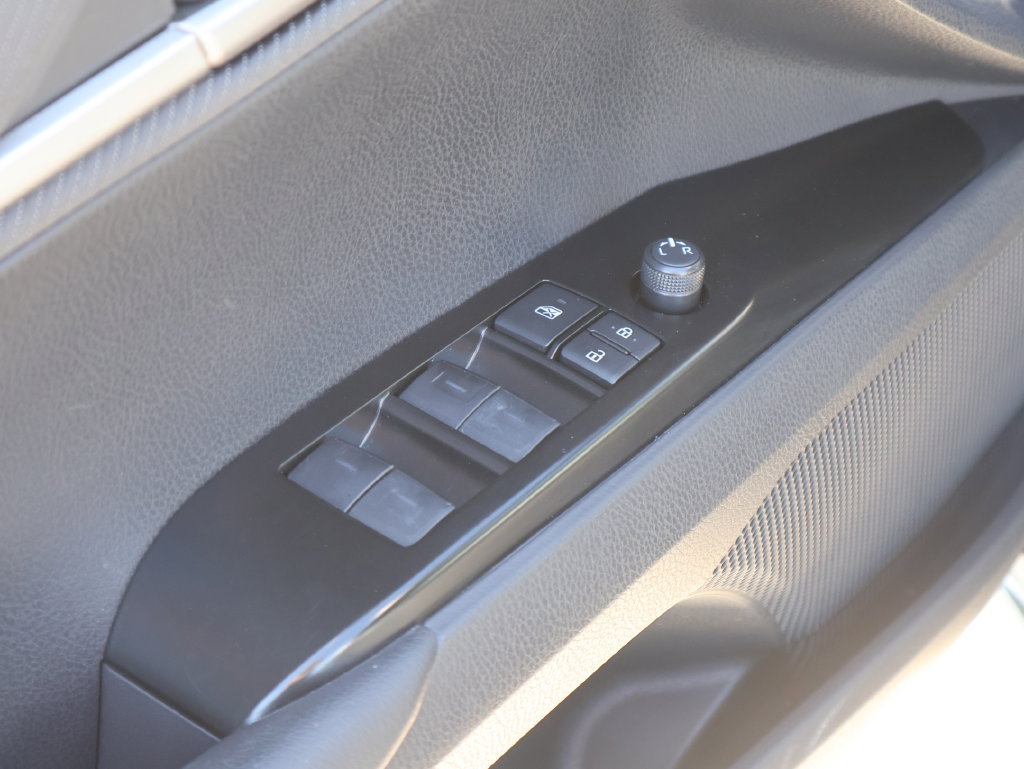 Used 2026 Toyota Camry SE FWD image 20