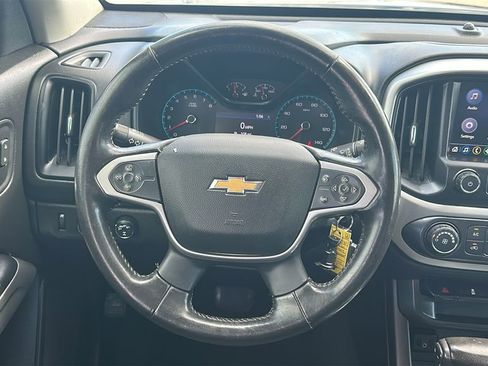 Used 2020 Chevrolet Colorado LT w/ LT Convenience Package image 23