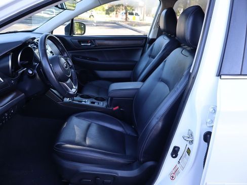 Used 2019 Subaru Outback 3.6R Limited w/ Popular Package #2 AWD/4WD image 19