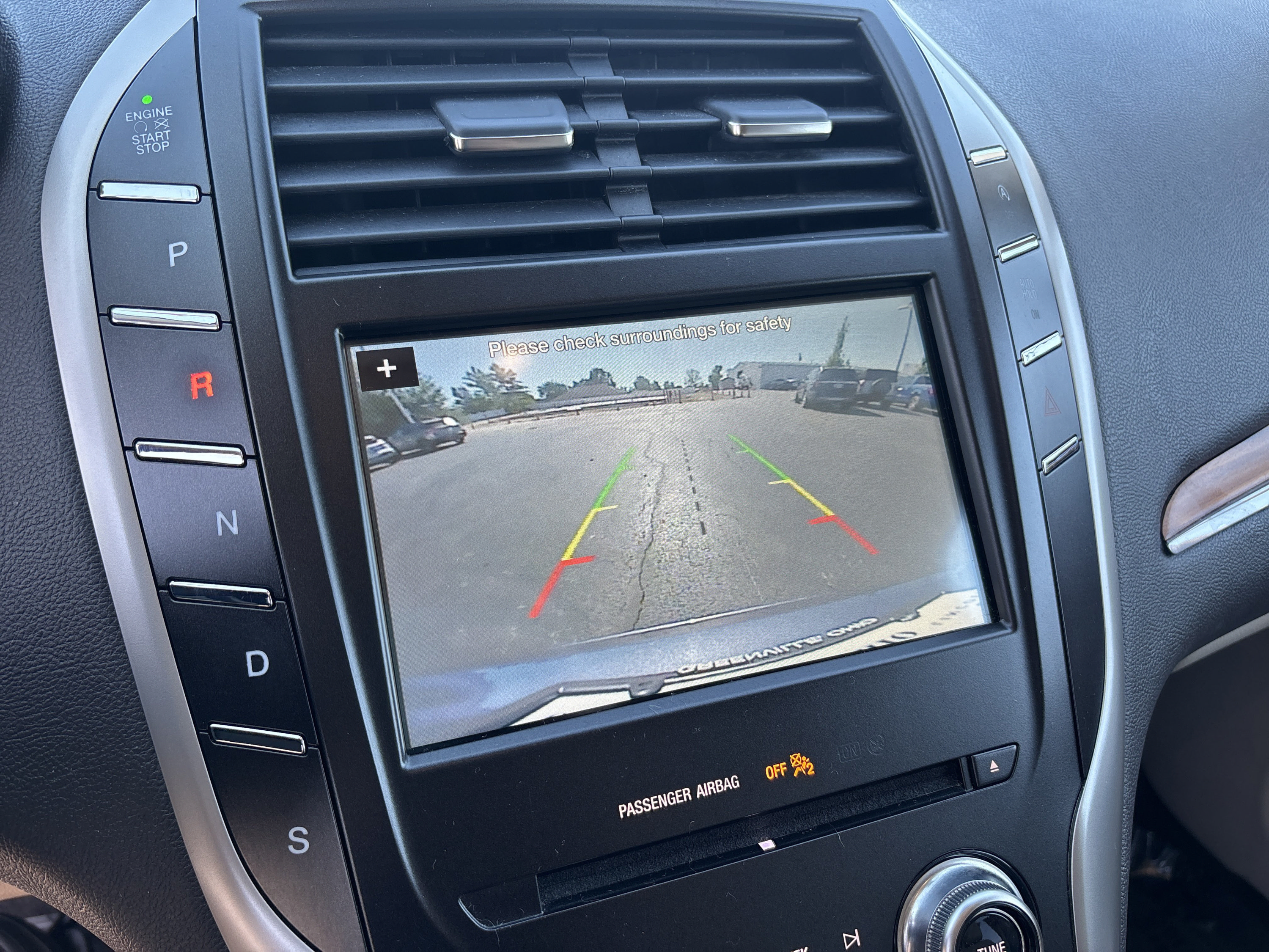 Used 2018 Lincoln MKC Select w/ Select Plus Package FWD image 18