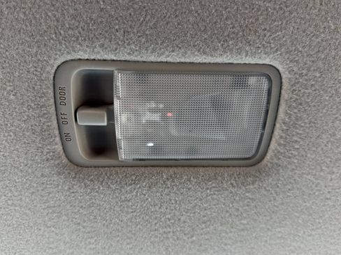 Certified 2022 Nissan Kicks S FWD image 23