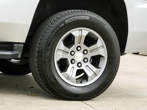 Used 2020 Chevrolet Tahoe LS RWD image 58