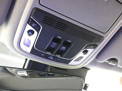 Used 2023 Honda Ridgeline RTL-E image 31