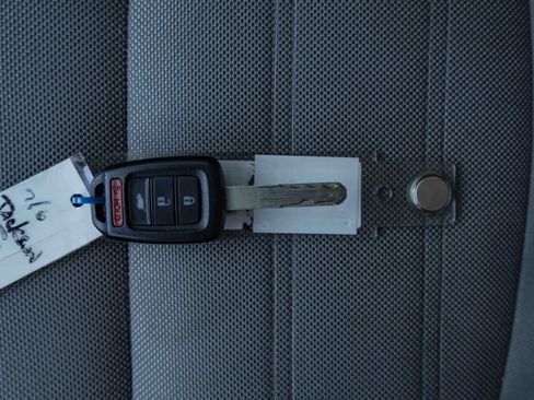 Used 2021 Honda CR-V LX image 36