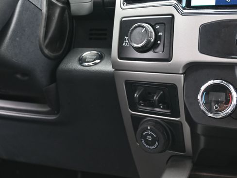 Used 2022 Ford F250 Lariat w/ Tremor Off-Road Package image 35