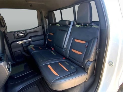 Used 2021 GMC Sierra 1500 AT4 w/ AT4 Preferred Package AWD/4WD image 21