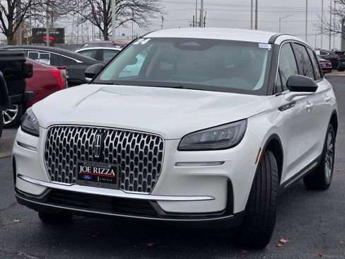 Certified 2024 Lincoln Corsair AWD image 5