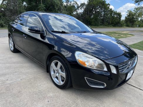 Used 2012 Volvo S60 T5 image 1