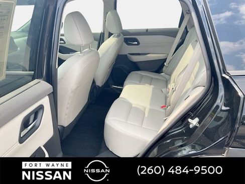 Certified 2023 Nissan Rogue SL w/ SL Premium Package AWD/4WD image 15
