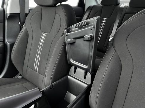 New 2024 Hyundai Elantra SEL w/ Convenience Package image 18