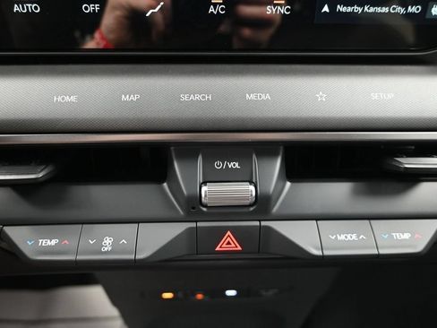New 2026 Kia EV9 Wind AWD/4WD image 22